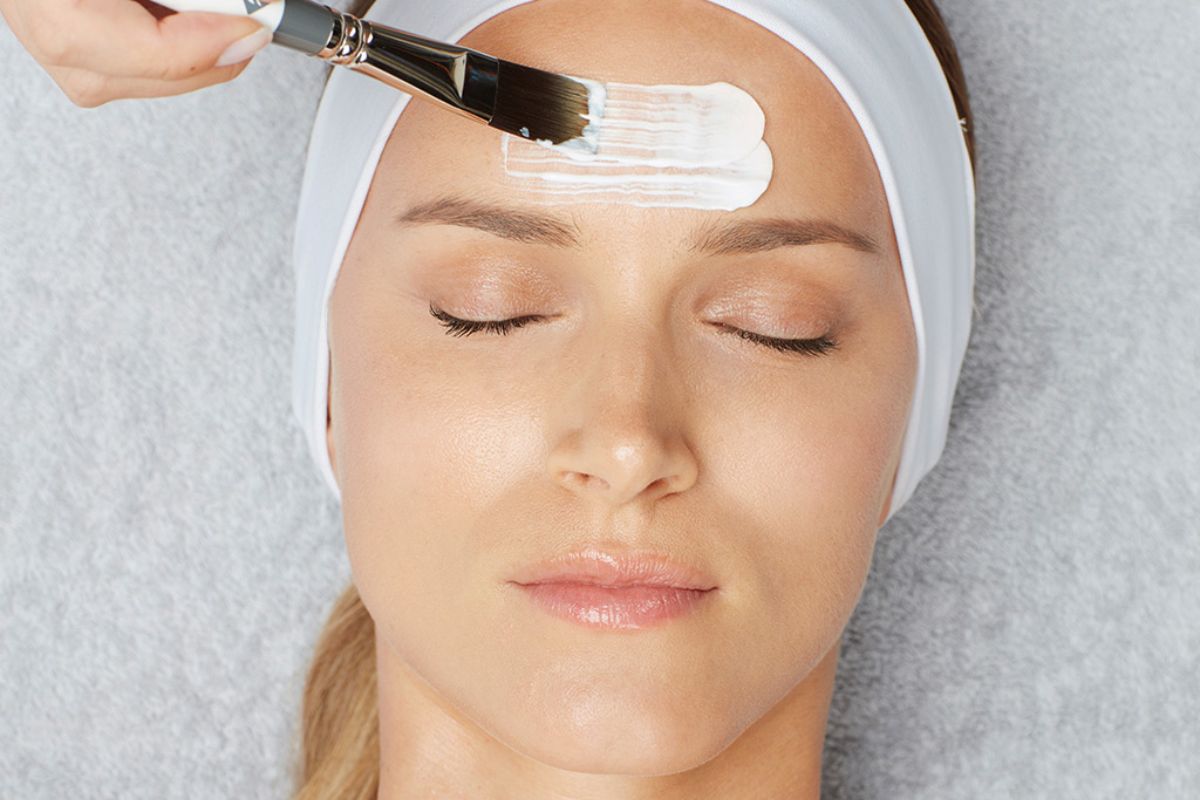 Why the Environ Cool Peel Is a Smart Choice for Aging, Hormonal Skin
